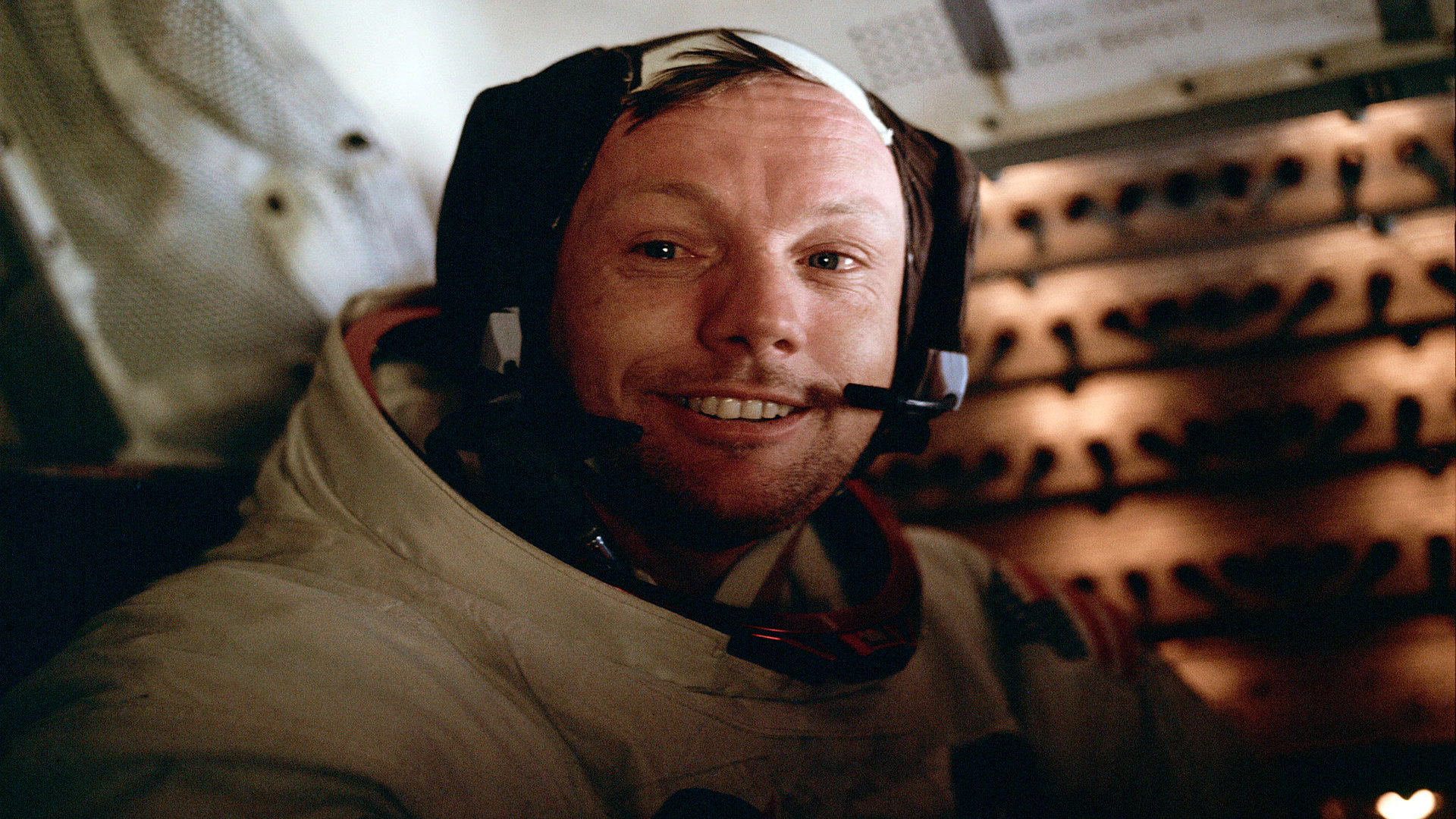 Neil Armstrong: Αγνωστα Ντοκουμέντα | The Armstrong Tapes